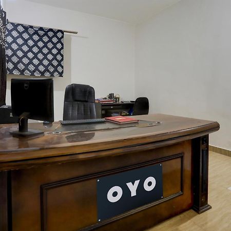 Hotel O Currency Inn Rāipur 外观 照片