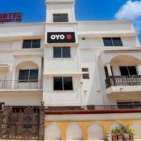 Hotel O Currency Inn Rāipur 外观 照片